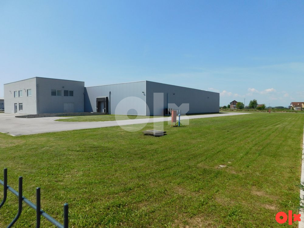 HALA- 2298m2 na placu površine 7880m2 - NOVA TOPOLA 3