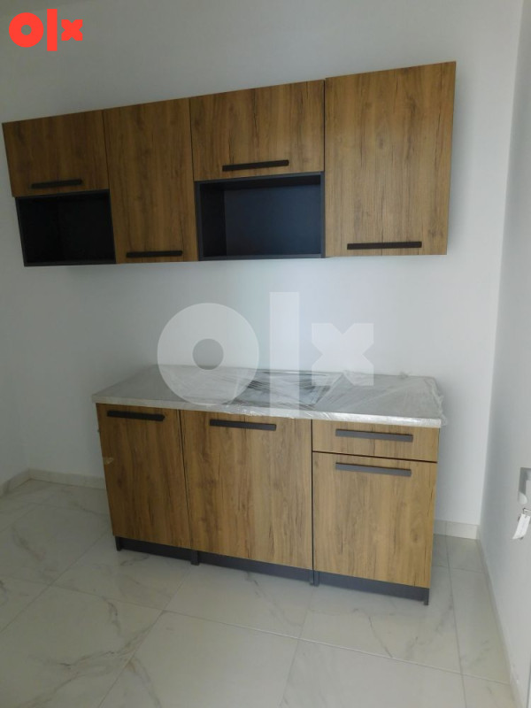 HALA- 2298m2 na placu površine 7880m2 - NOVA TOPOLA 14