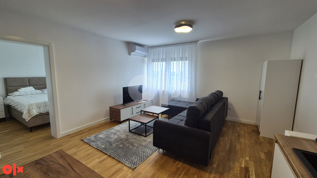 MyPlace apartmani 42,56,70 7