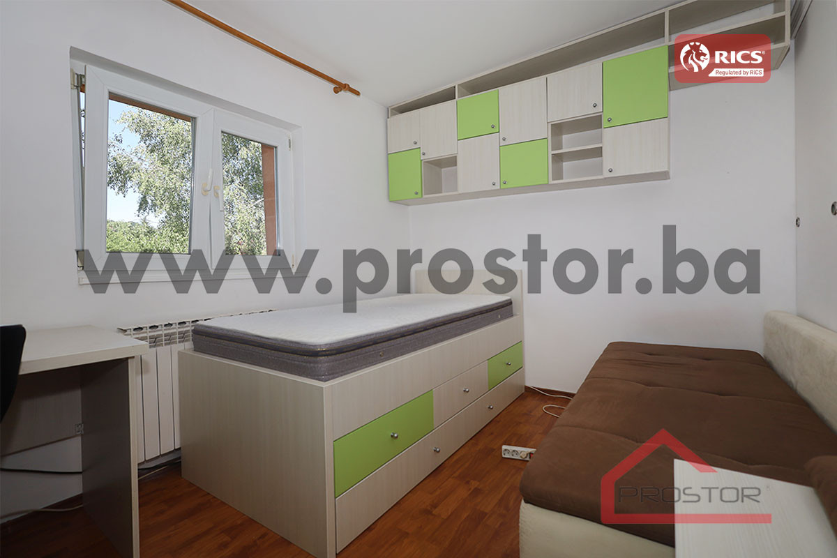 PROSTOR izdaje: Četverosoban stan, Dobrinja 5
