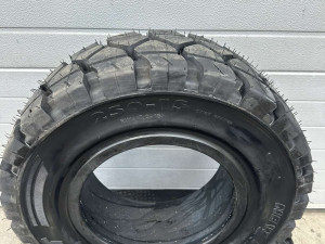 Puna guma KABAT 250-15 (250/75-15)