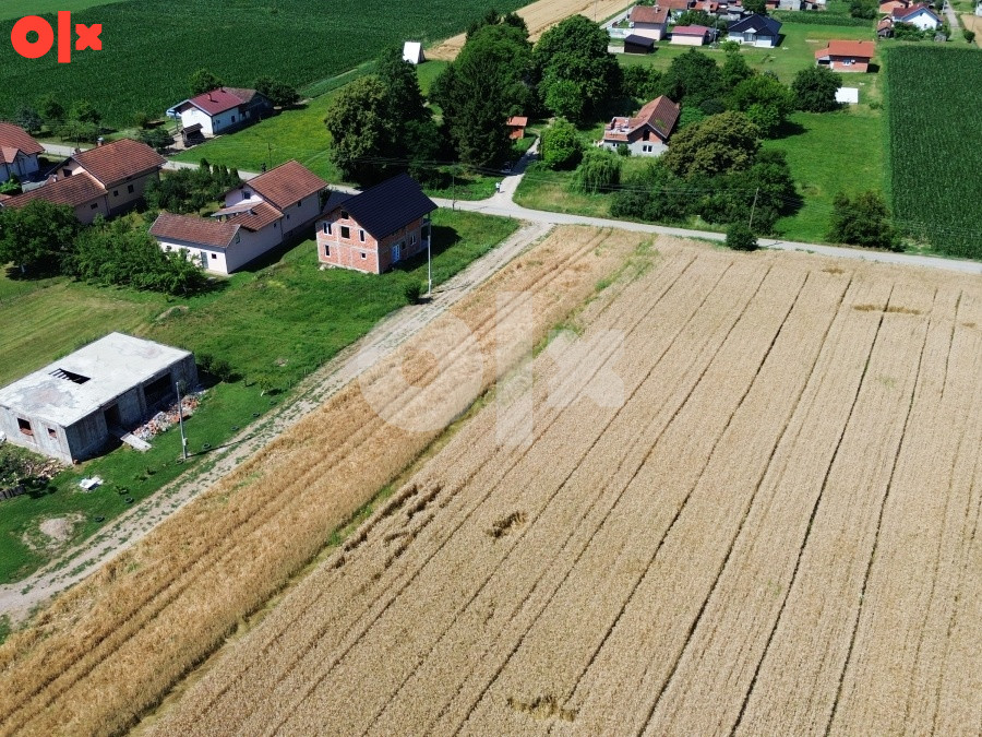 Zemljište, Gradiška, Laminci, P=2548m2 9