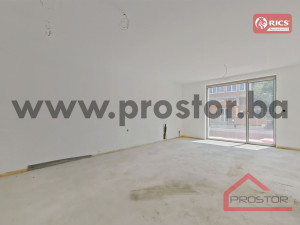 NOVOGRADNJA Centar: Trosoban stan sa dvije terase