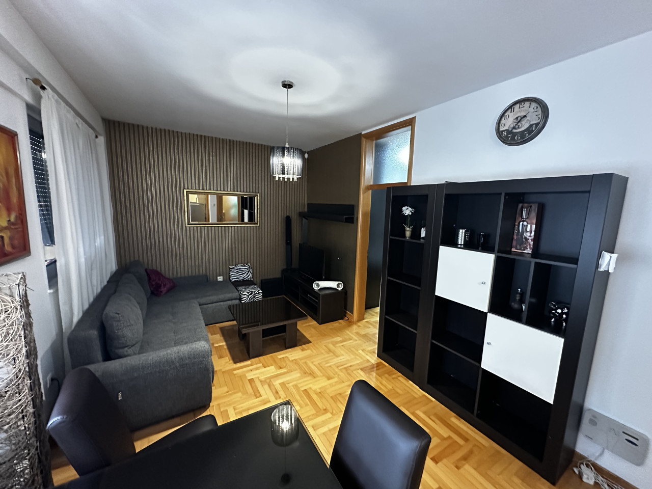 Dvosoban namješten stan + parking - 48 m2 7