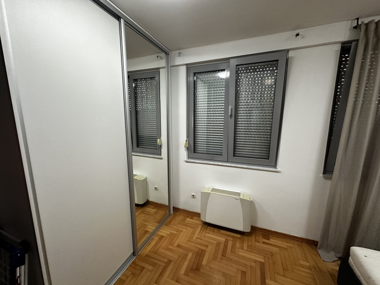 Dvosoban namješten stan + parking - 48 m2 11