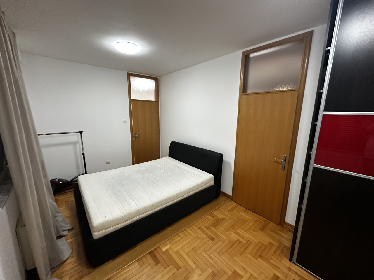 Dvosoban namješten stan + parking - 48 m2 14