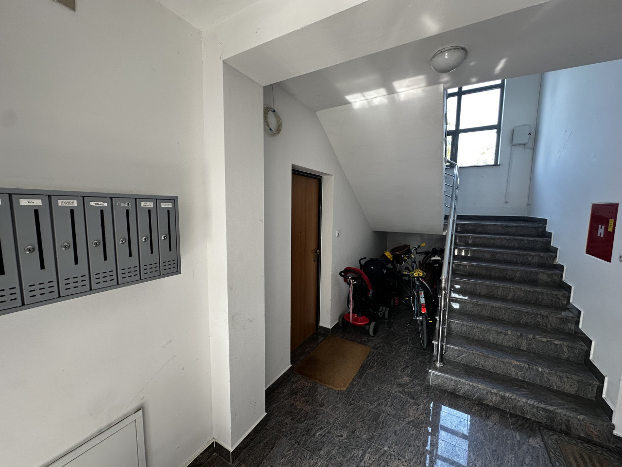Dvosoban namješten stan + parking - 48 m2 20
