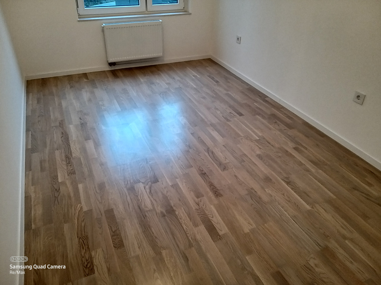 Trosoban nenamješten stan - NASELJE PARK - 70 m2 28