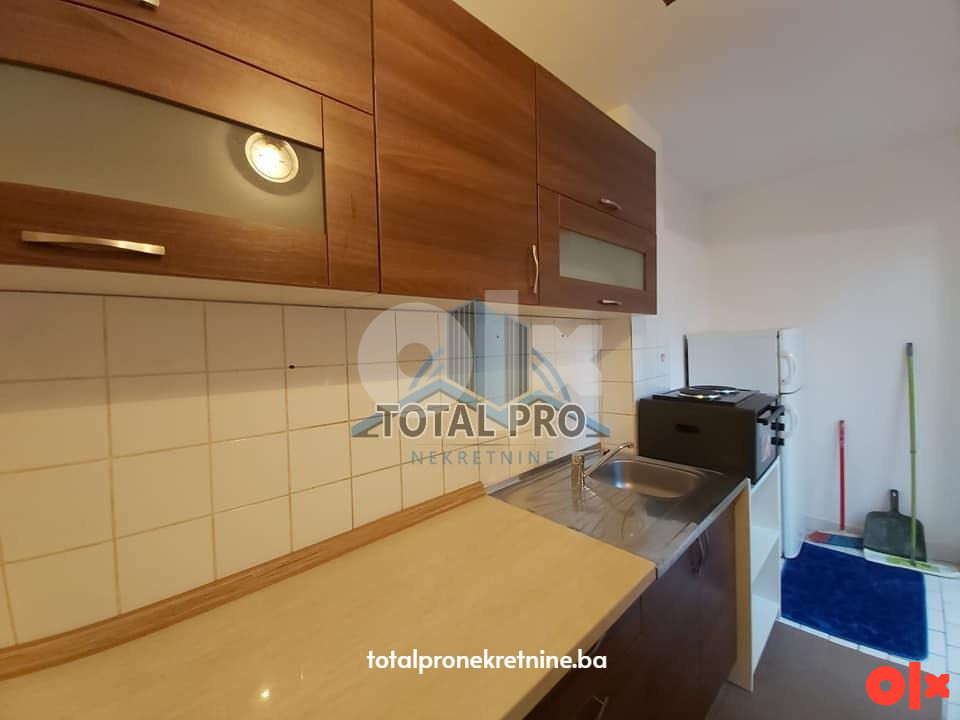 TOTAL PRO / Garsonjera 32 m2 / Dobrinja 5 6