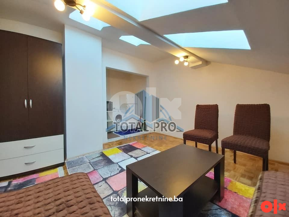 TOTAL PRO / Garsonjera 32 m2 / Dobrinja 5 5