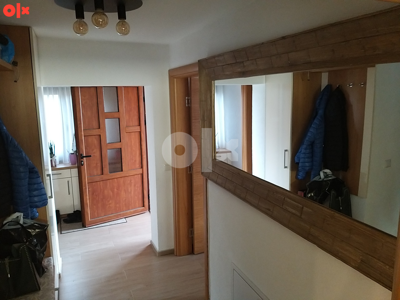 Kuća i posl.prostor - Banja Luka - 290m2 9
