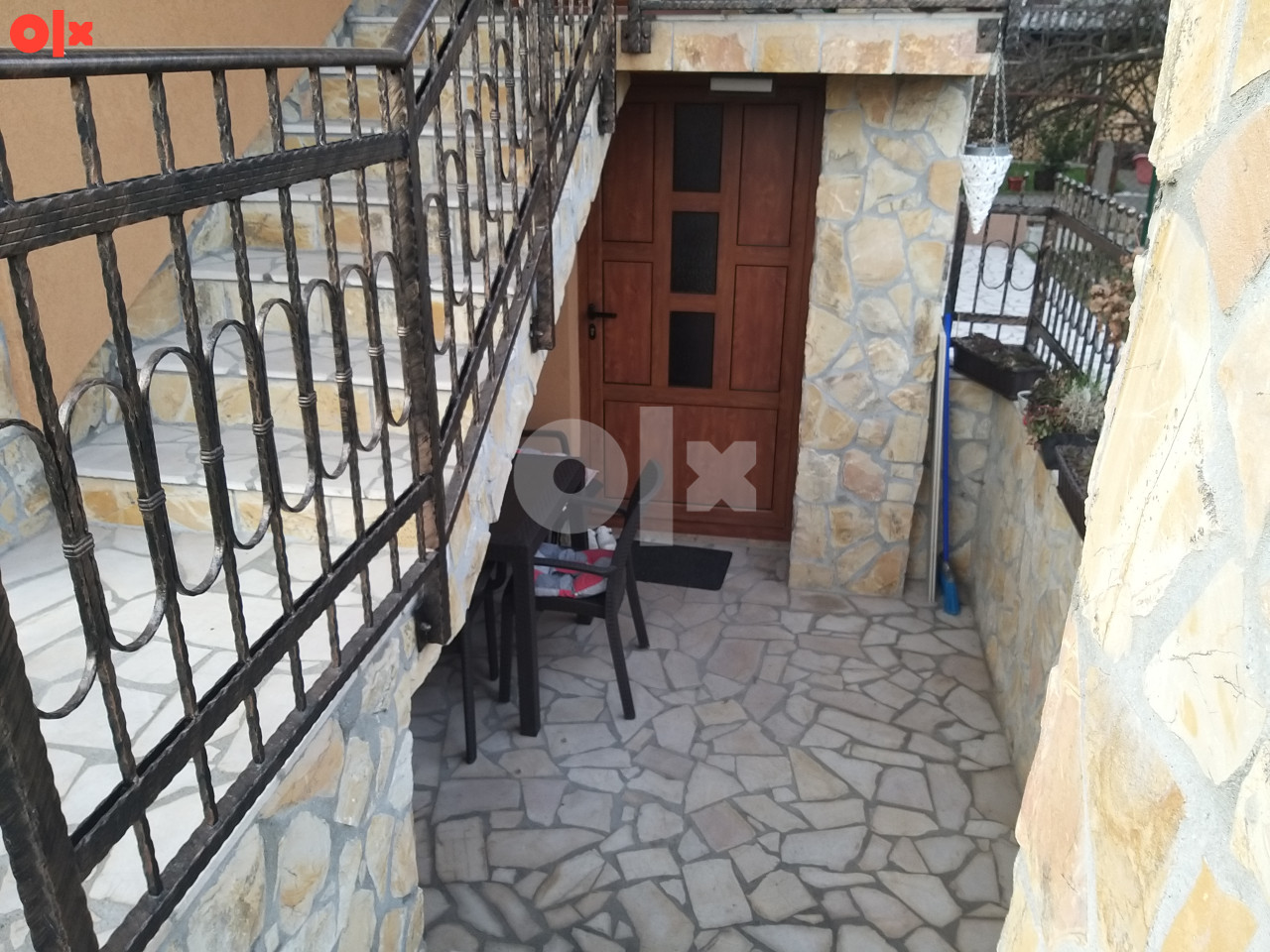 Kuća i posl.prostor - Banja Luka - 290m2 19