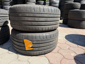Prodajem 2 gume 225/40/18 Michelin