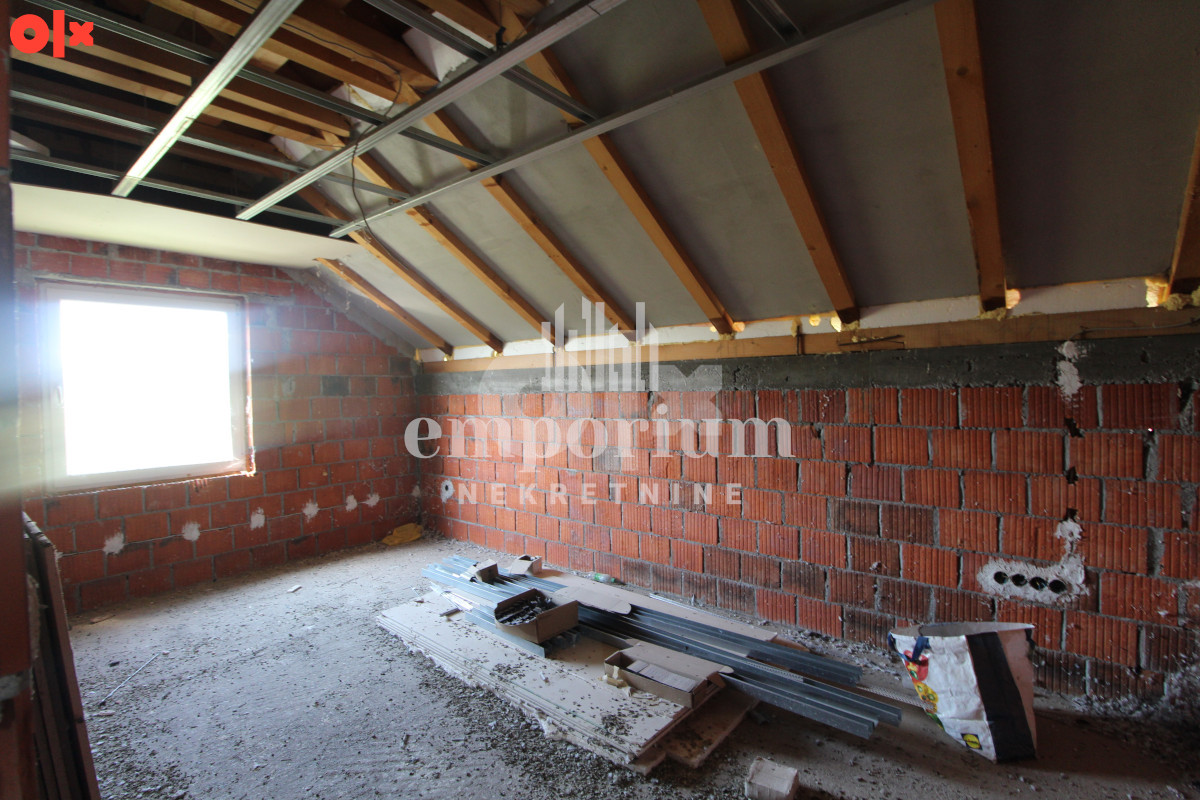 Nedovršena porodična kuća 100 m2, na placu od 480 m2 ID: 2747/EN 7