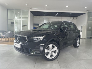 Volvo XC40 2,0 B3 Benzin Core EAT8 ID:43
