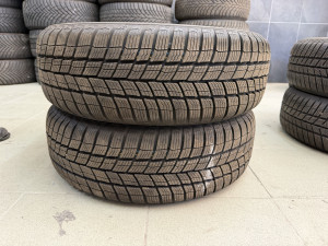 Prodajem 2 gume 195/65/15 Barum 8mm 2025.g