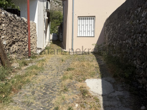 House on Braće Knežića Street in Mostar photo 3