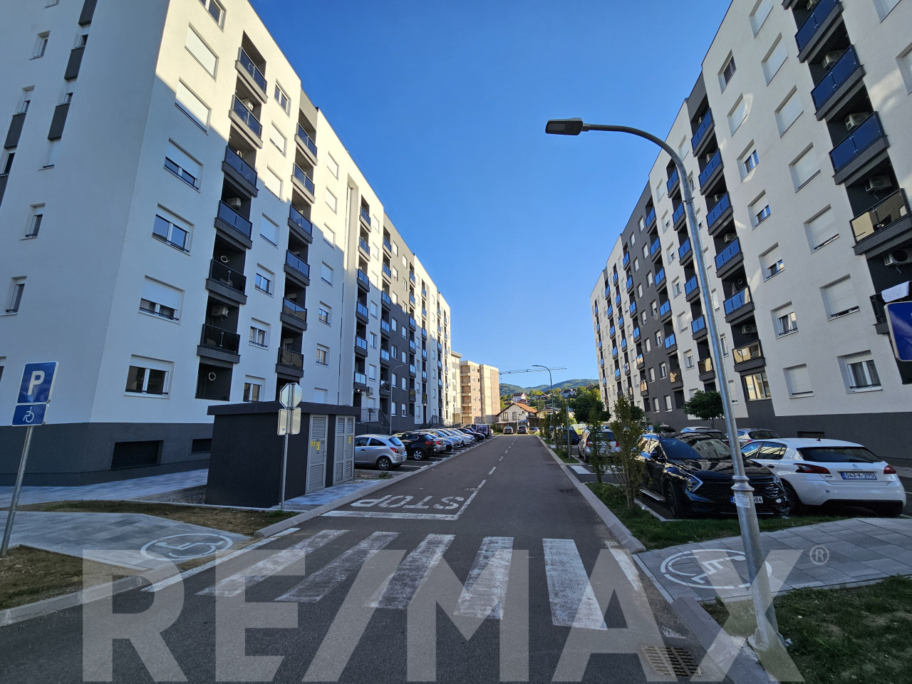 Moderan dvosoban stan za najam | 45m2 | Ada 16