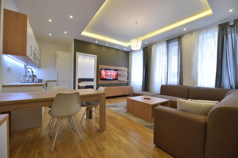 Trosoban Stan Sarajevo - Centar - 60m2