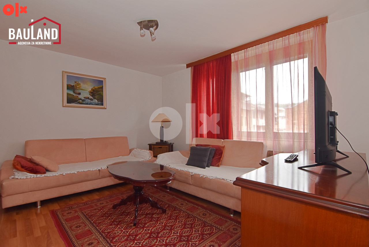 Trosoban namješten stan, 72m2 / Mejtaš, Centar