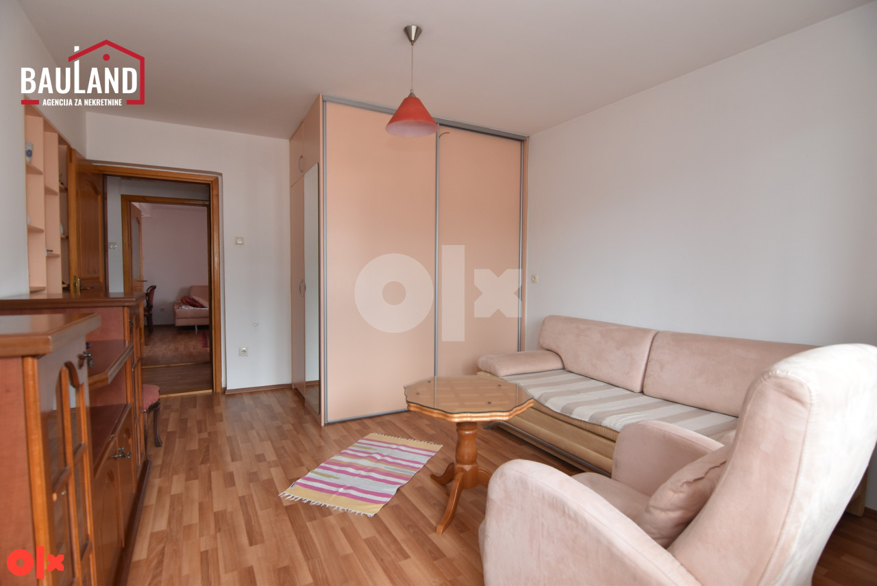 Trosoban namješten stan, 72m2 / Mejtaš, Centar 10