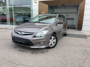 Hyundai i30 1.6 CRDi 90 KS-PRVI VLASNIK!