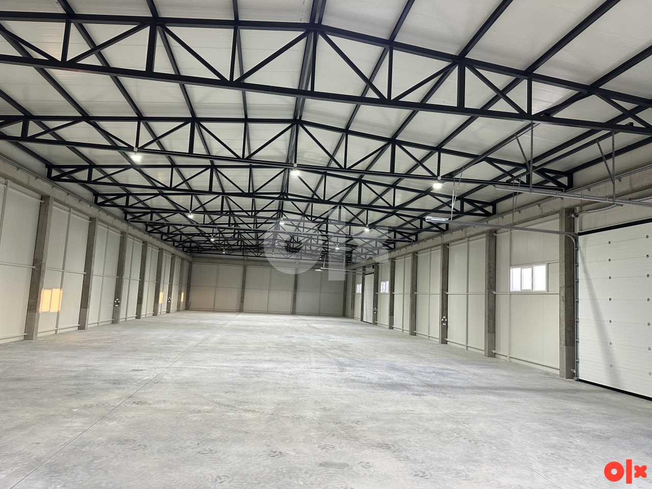 Skladišta Objekat Hale 6000m2 14