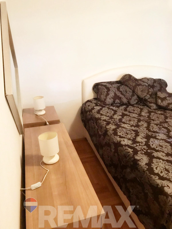 Namješten dvosoban stan 46m2, ulica Dragana Bubića, kod Tropika 6