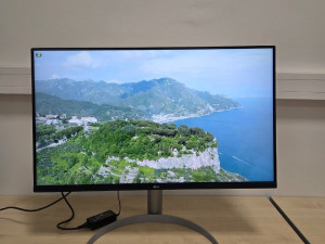 LG 32UP550-W PREMIUM 4K 32" Ultra HD 3840x2160; USB-C Docking