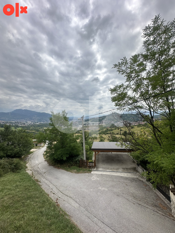 Kuća na 450 m2 okućnice, Poljine, Sarajevo 2