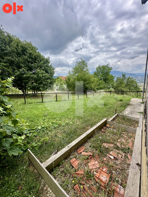 Kuća na 450 m2 okućnice, Poljine, Sarajevo 4
