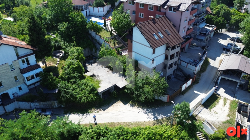 Biro HM/ Zemljiste 468 m2 sa urbanistickom dozvolom za zgradu 7