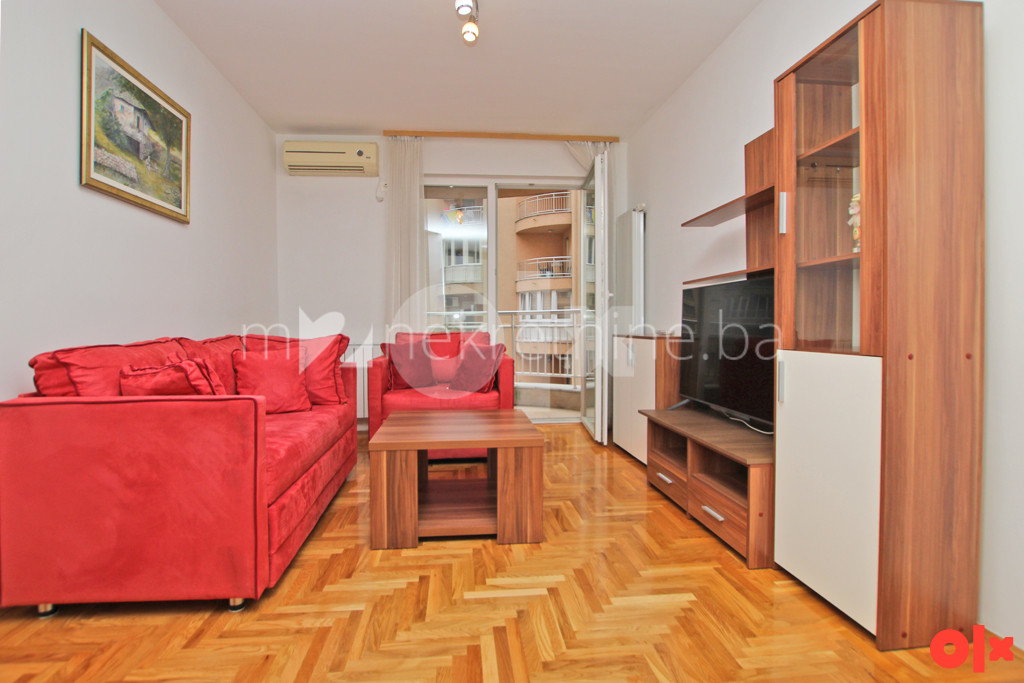 m2: Stup - dvosoban stan 45m2 - 8. sprat - balkon