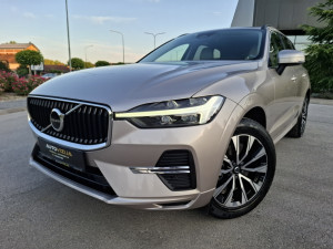 VOLVO XC60 2.0 B4 DIZEL 2023.G. AUTOMATIK / SAVRSENO STANJE
