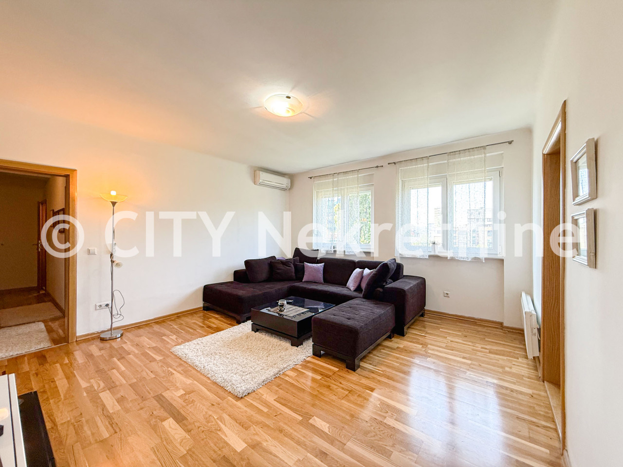 Dvosoban stan - Centar - Marijin Dvor - 45 m2 2
