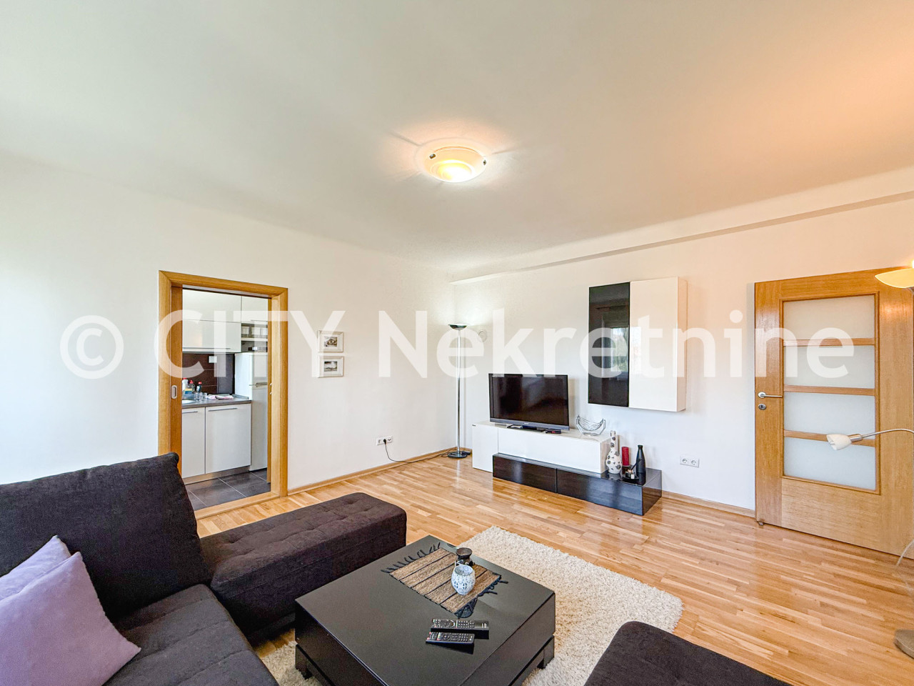 Dvosoban stan - Centar - Marijin Dvor - 45 m2 4