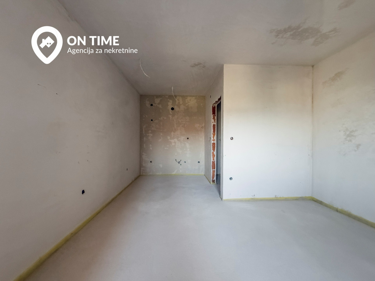 ON TIME prodaje: Garsonjera Istočno Sarajevo 3