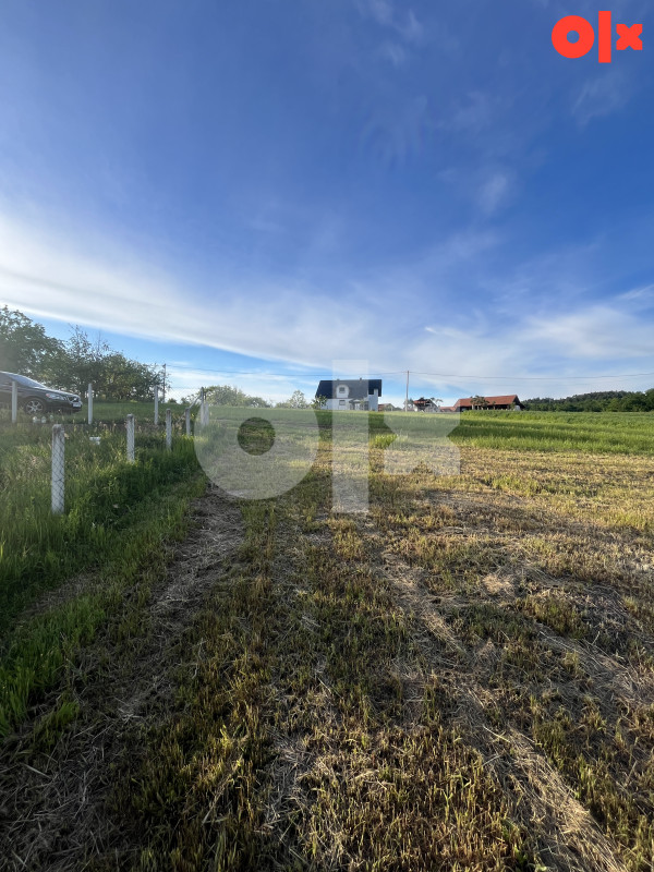 Zemljiste plac Slatina 1948m2 3