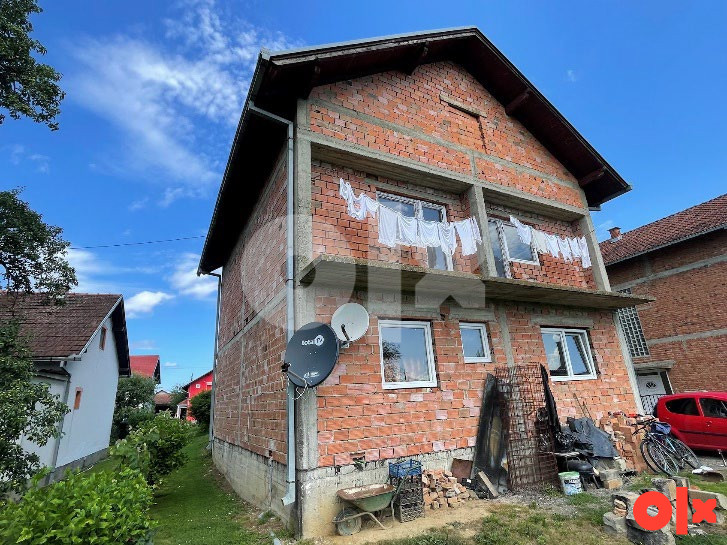 Kuća i zemljište, Gradiška 4