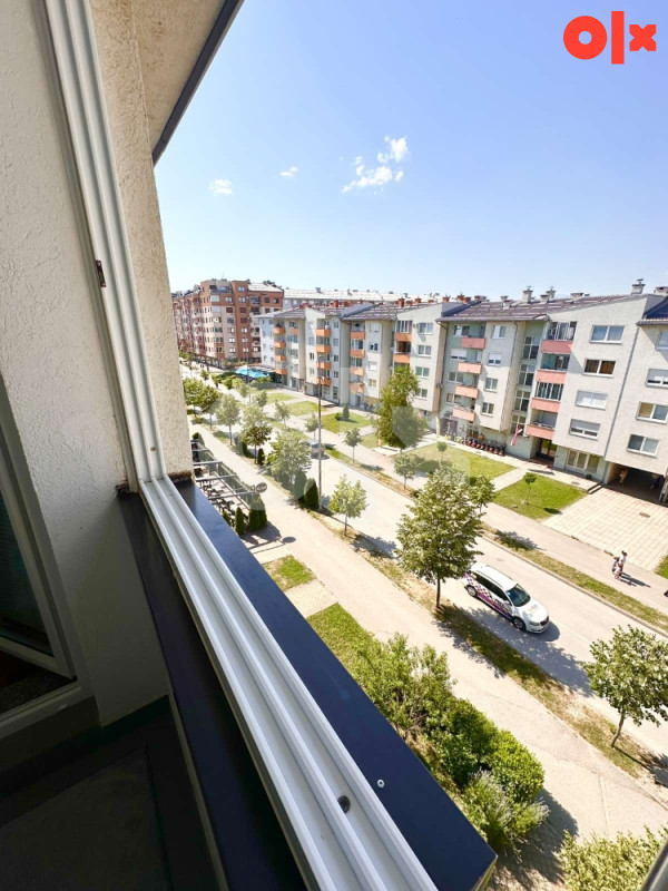 STAN / LUKAVICA / ISTOČNO SARAJEVO / 46 M2 / NAMJEŠTEN 19