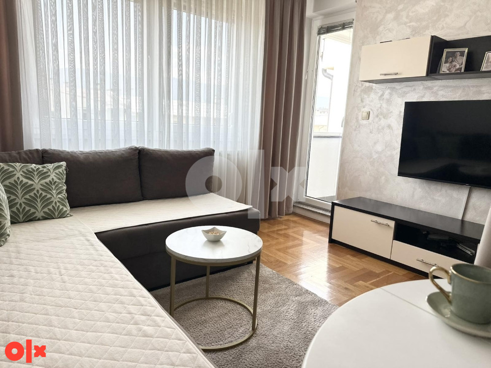 STAN / LUKAVICA / ISTOČNO SARAJEVO / 46 M2 / NAMJEŠTEN 2