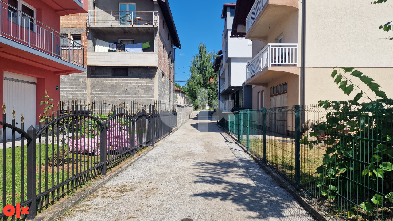 Građevinsko zemljište - Dobroševići, 865m2 5