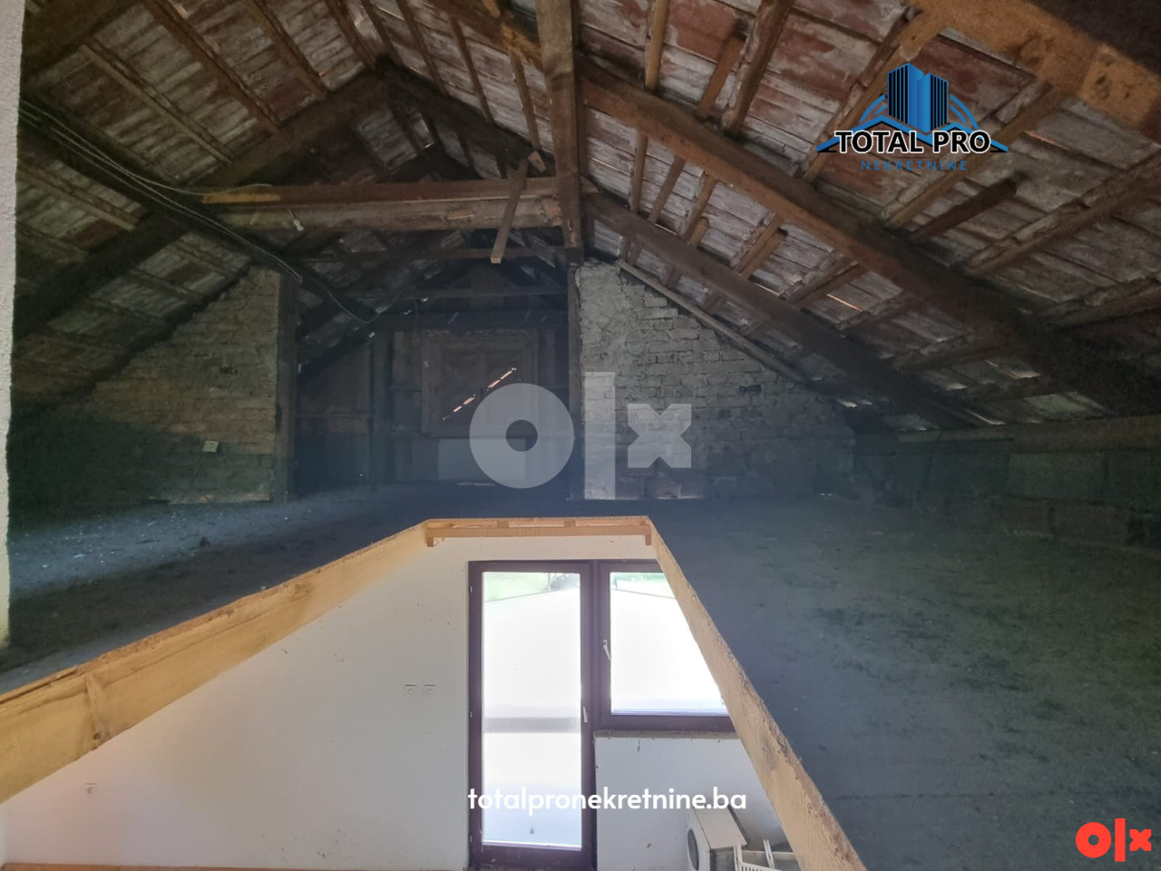 TOTAL PRO / Vikendica sa zemljištem 770 m2 / Gornje Vlakovo 19