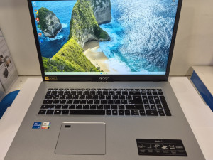 Acer Aspire 5 17.3 FHD IPS i5 20GB 512GB SSD Win11