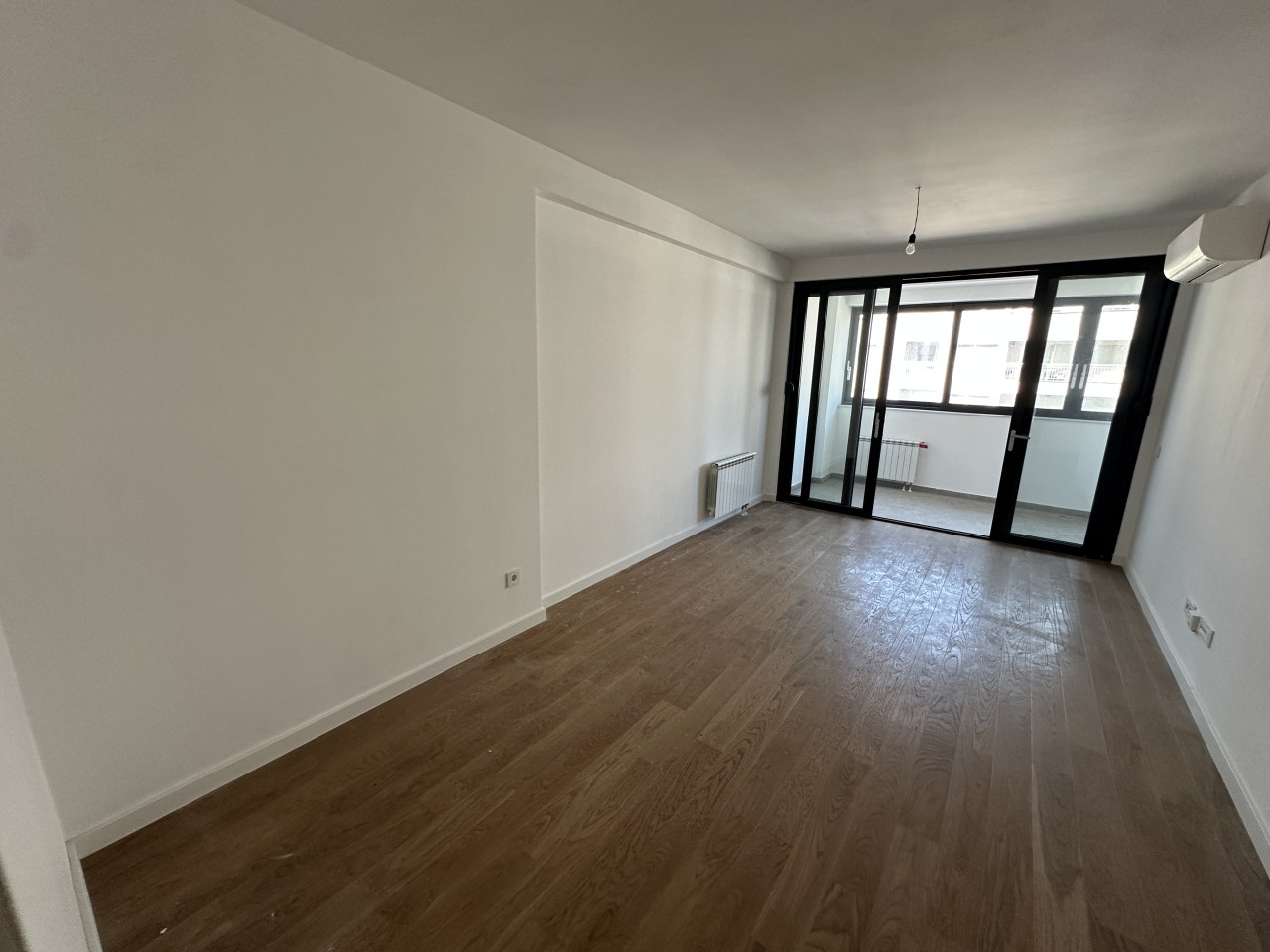 Nov trosoban stan u kompleksu Grand Trade - 83 m2 2