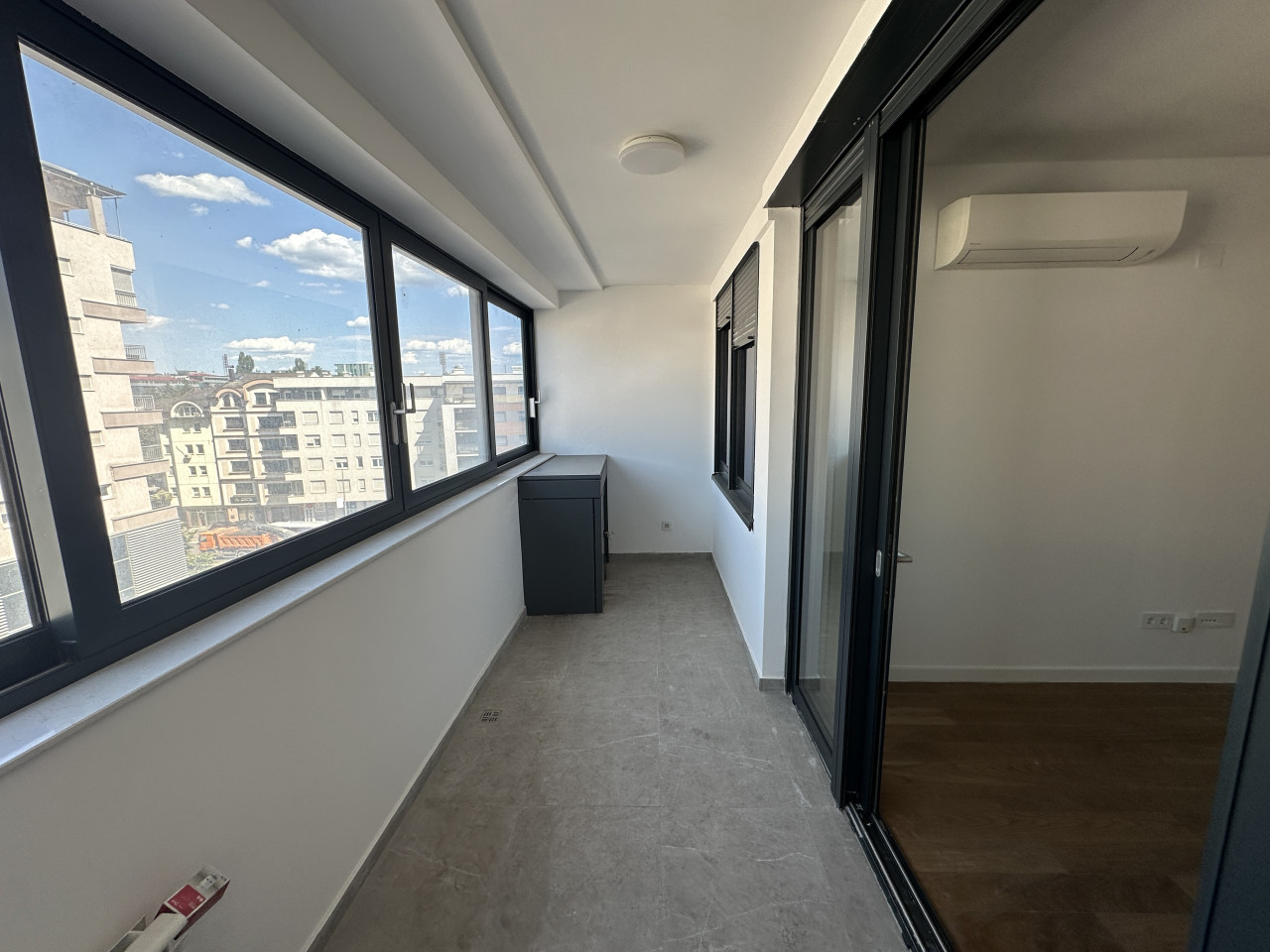 Nov trosoban stan u kompleksu Grand Trade - 83 m2 9