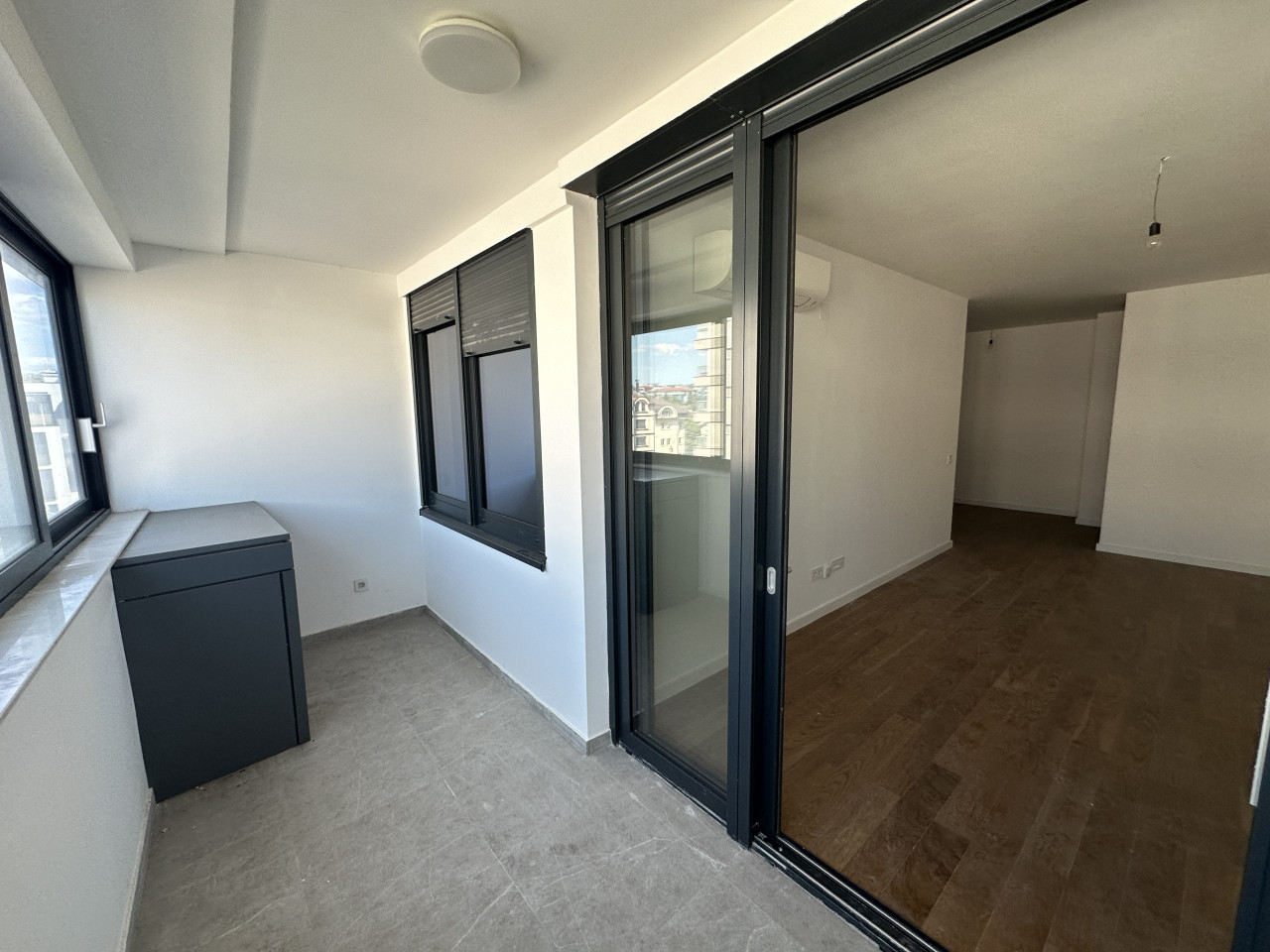 Nov trosoban stan u kompleksu Grand Trade - 83 m2 10