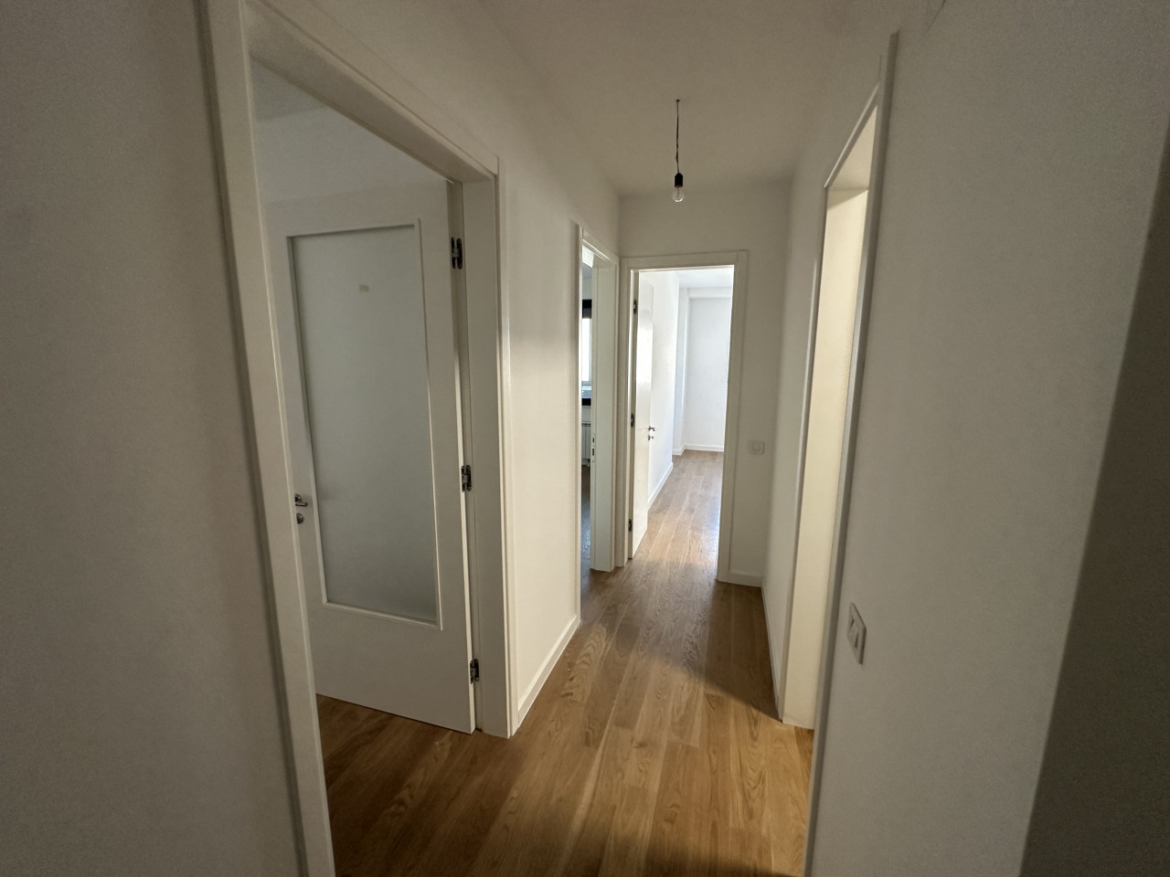 Nov trosoban stan u kompleksu Grand Trade - 83 m2 12
