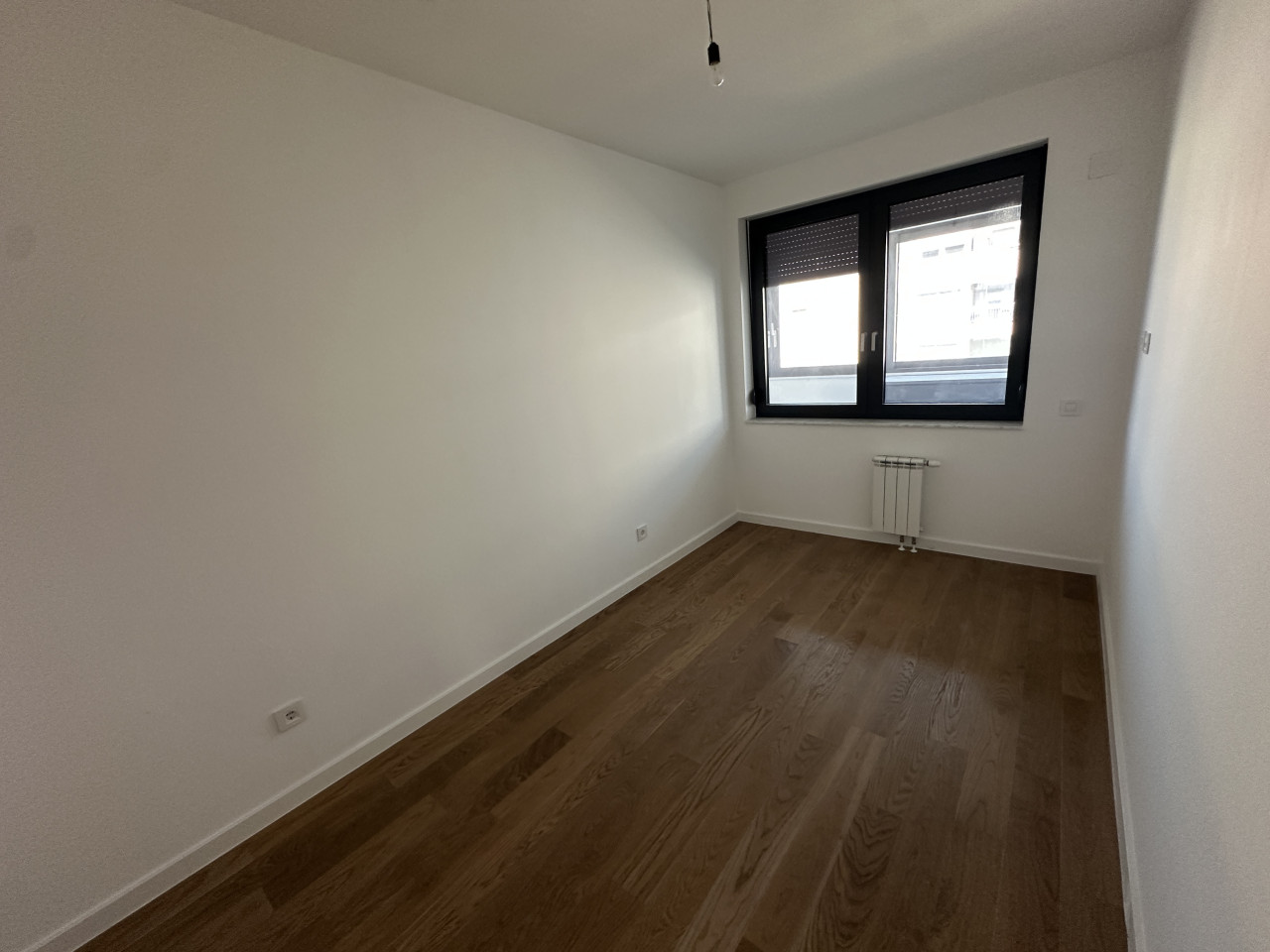 Nov trosoban stan u kompleksu Grand Trade - 83 m2 15