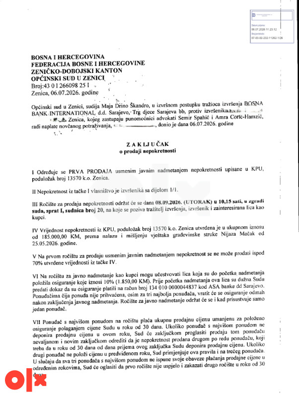 Trosoban stan u Zenici